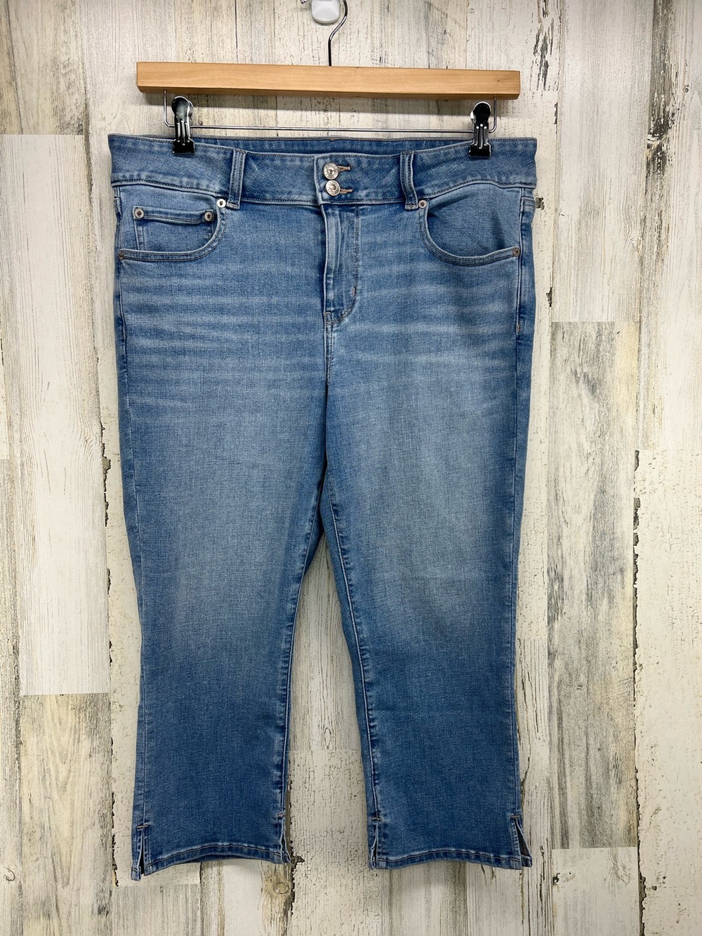 American Eagle Artist Crop Jeans Womens 16 Short Next Level Stretch Denim